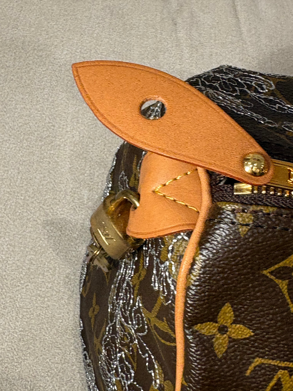LOUIS VUITTON Speedy 30