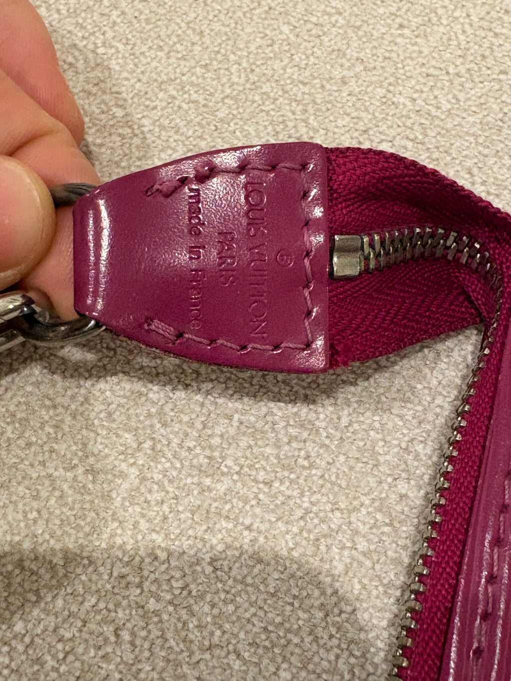 LOUIS VUITTON Épi