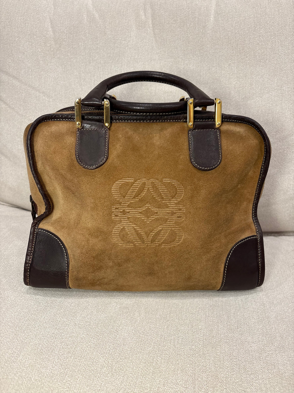 LOEWE Amazona 32