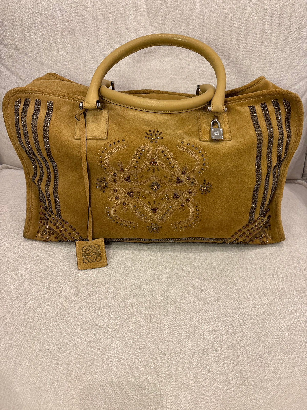 LOEWE Amazona 44