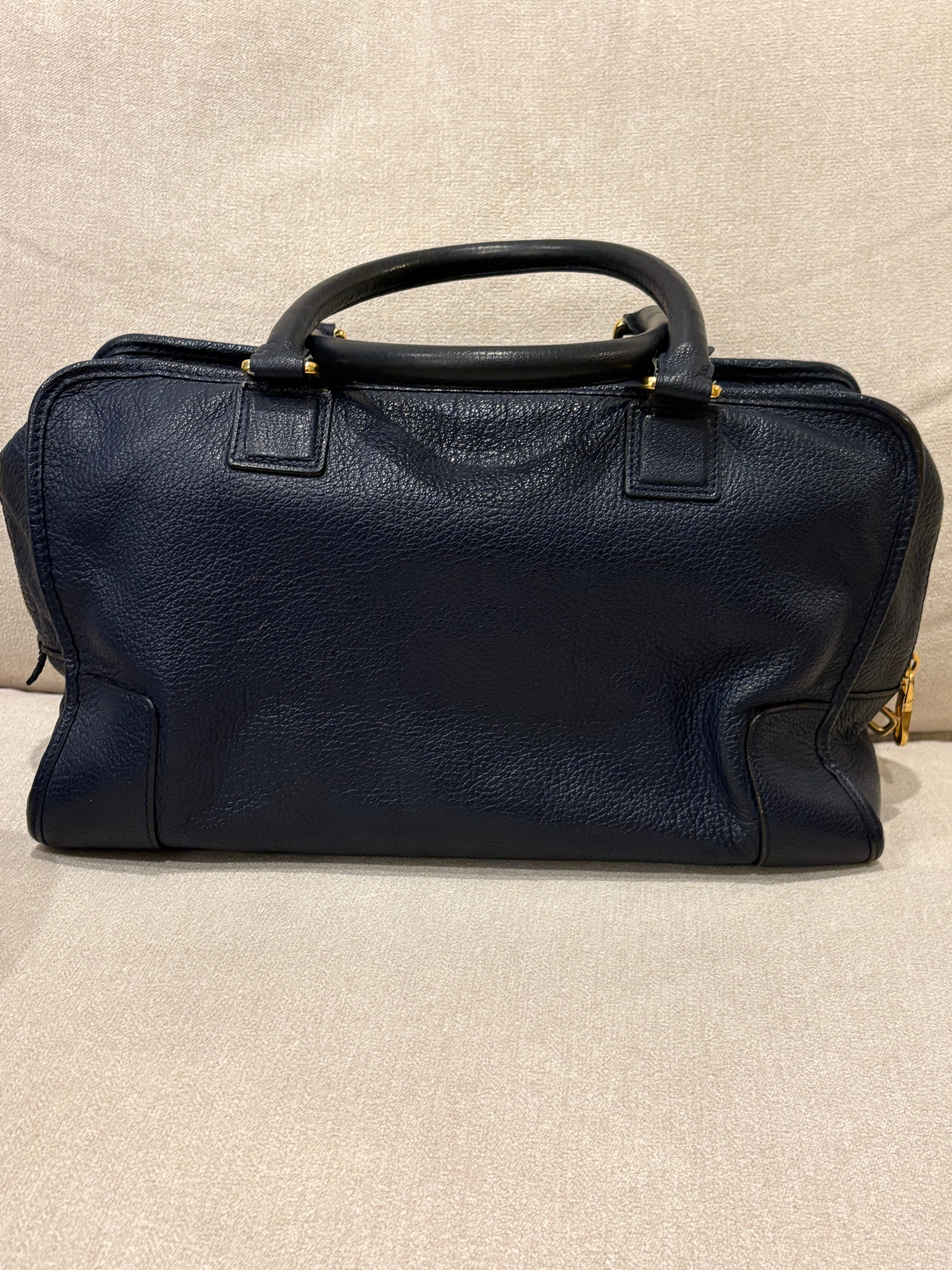 LOEWE Amazona 36