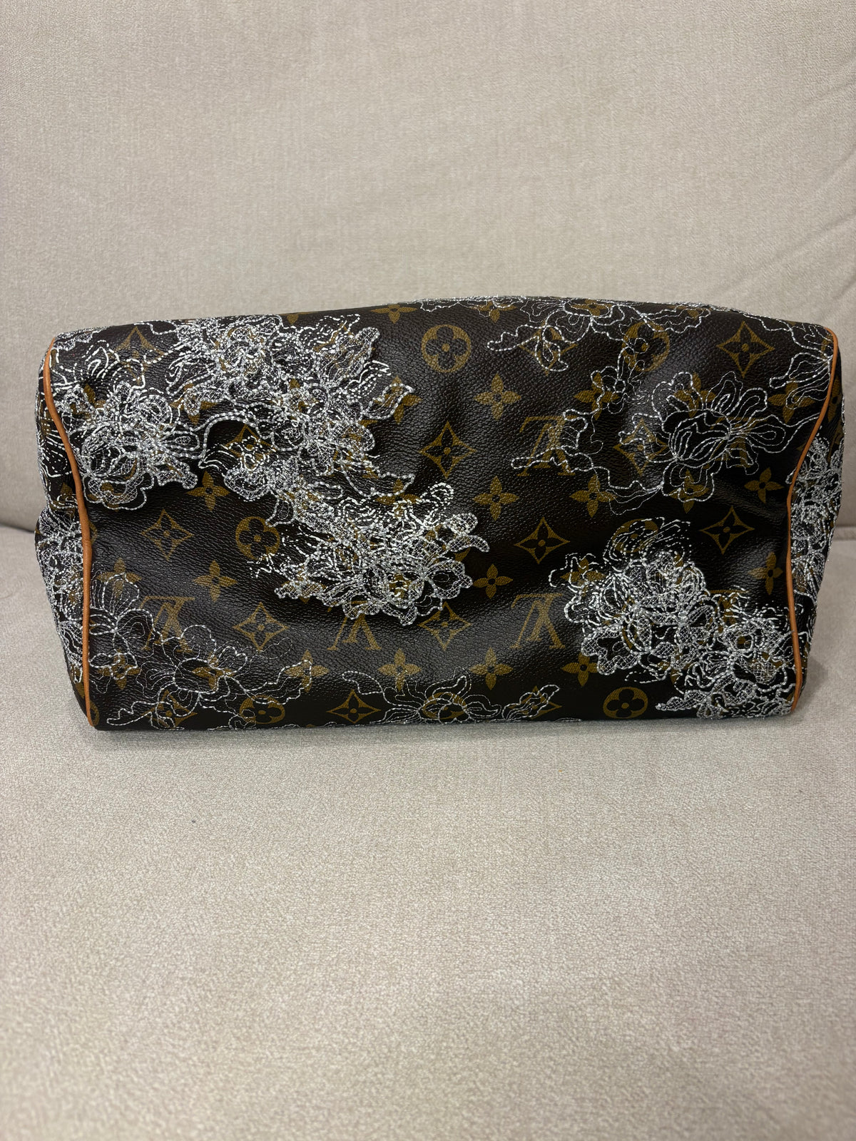LOUIS VUITTON Speedy 30