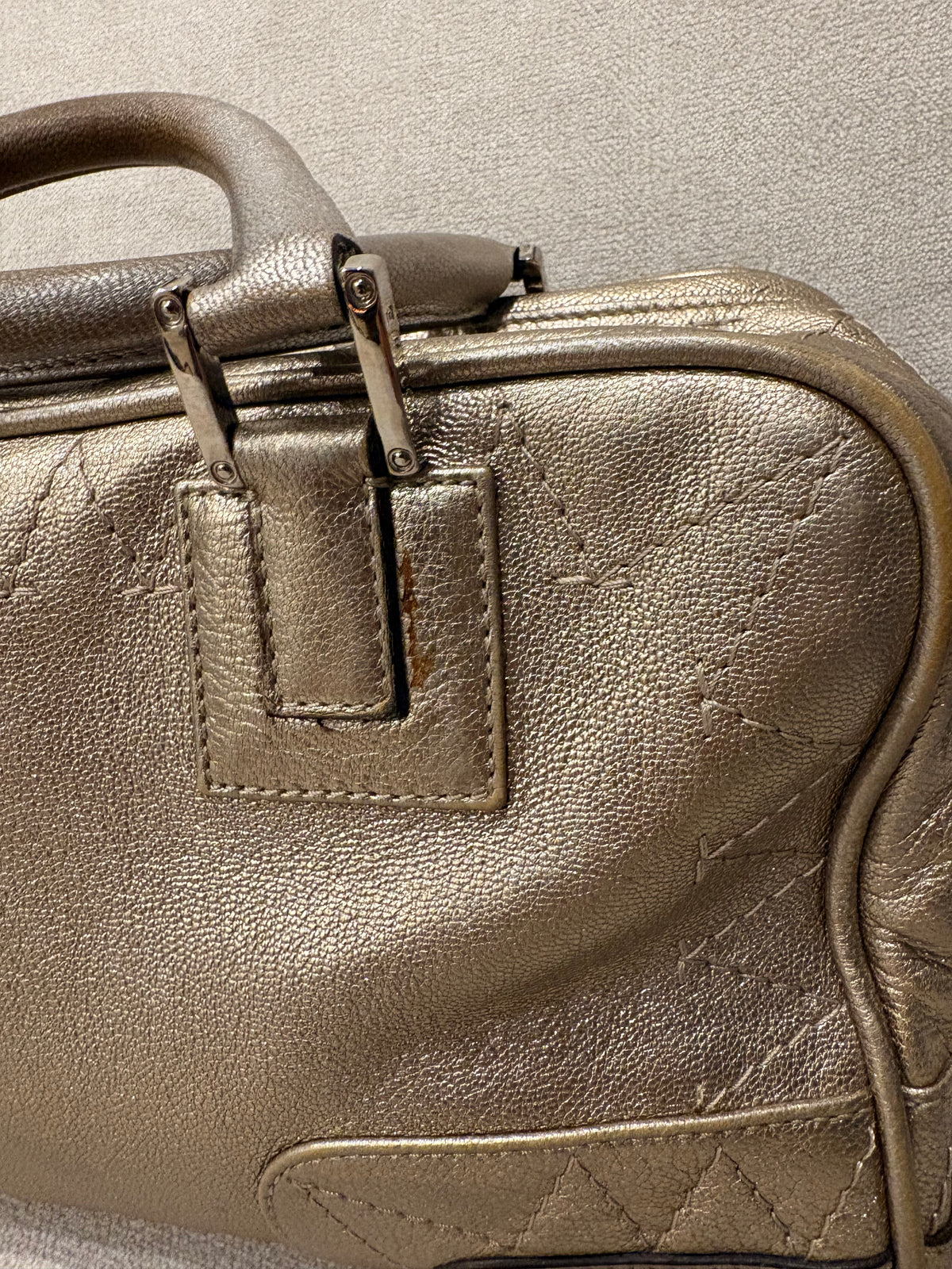 LOEWE Amazona 28