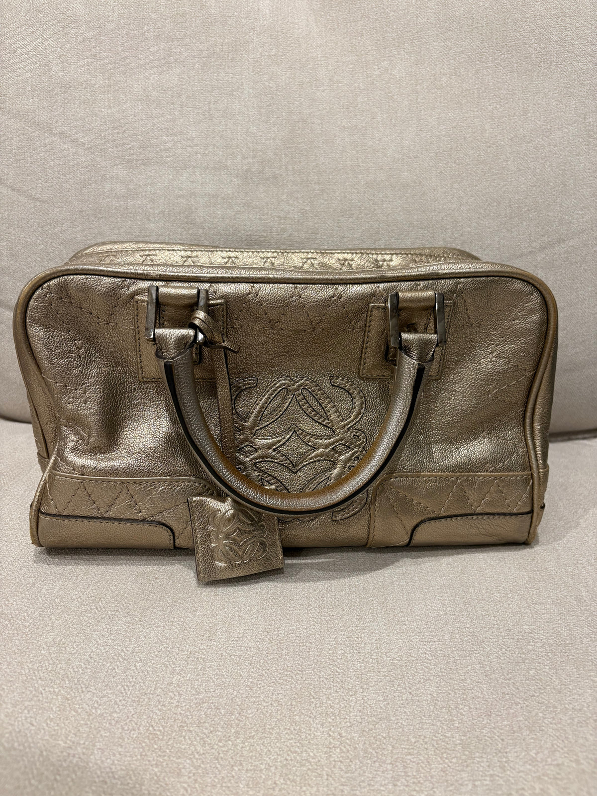 LOEWE Amazona 28