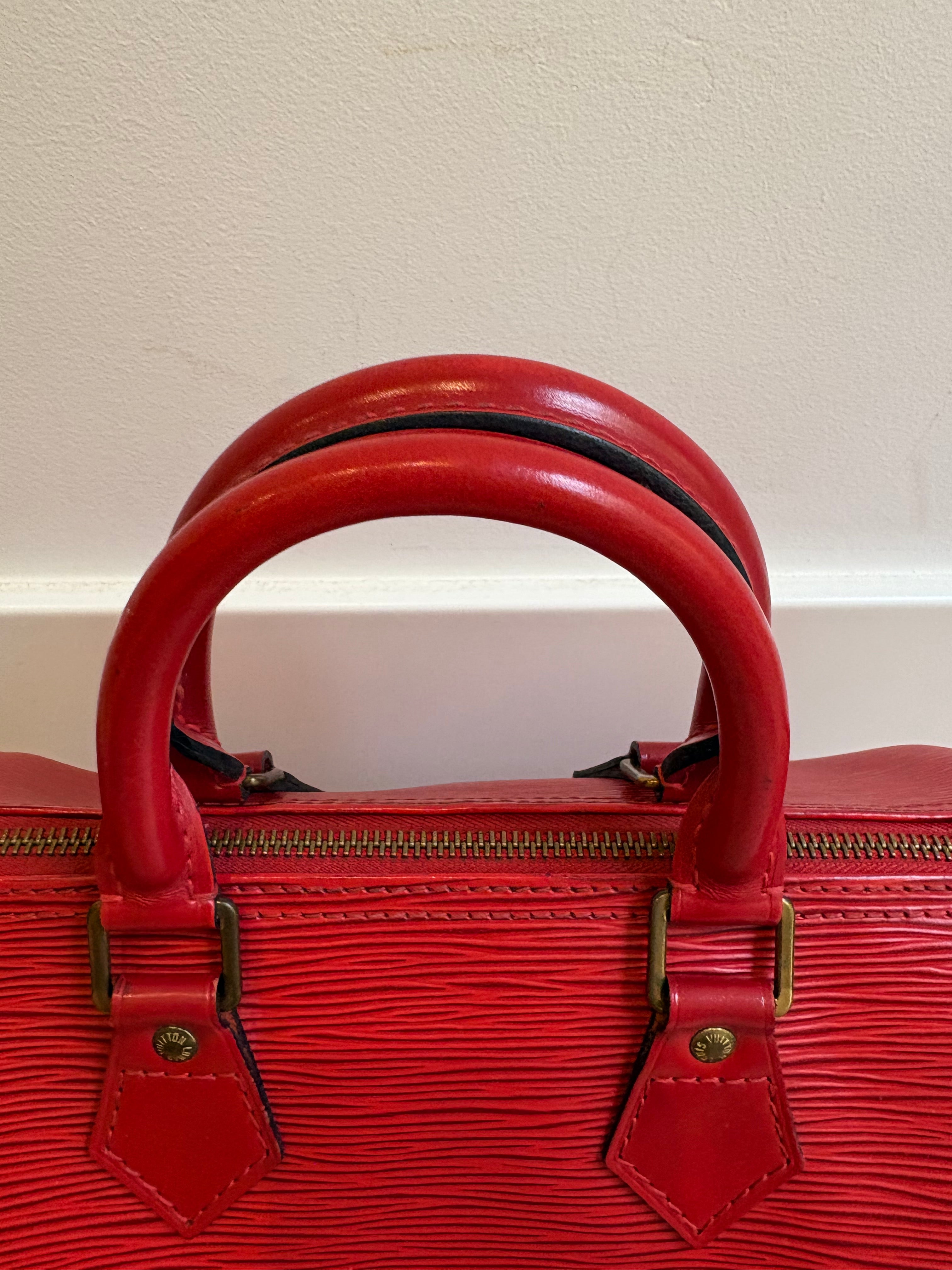 LOUIS VUITTON Speedy 30