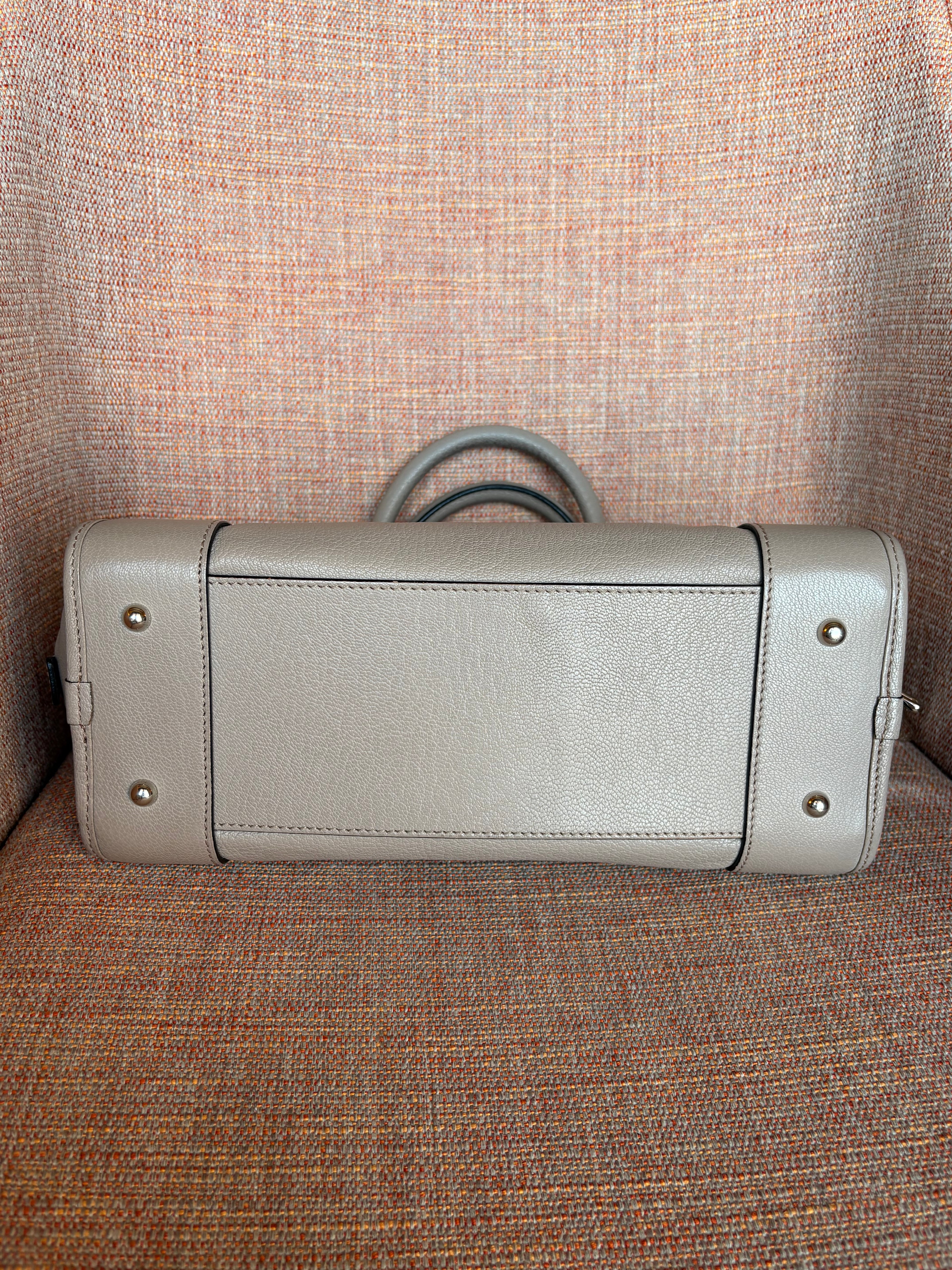 LOEWE Amazona 28 -