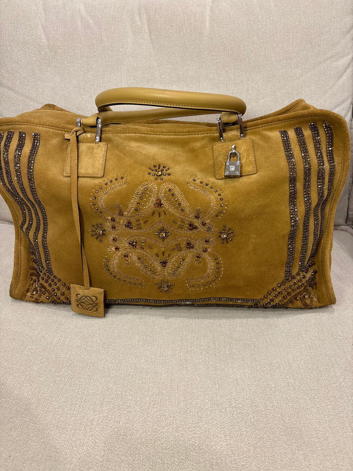 LOEWE Amazona 44