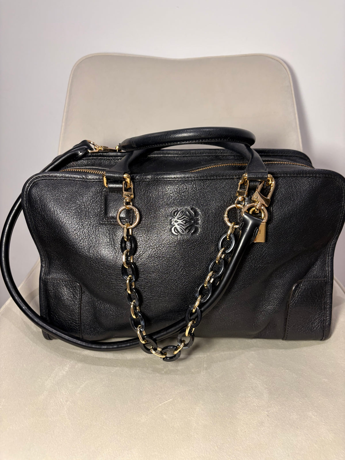 LOEWE Amazona 36