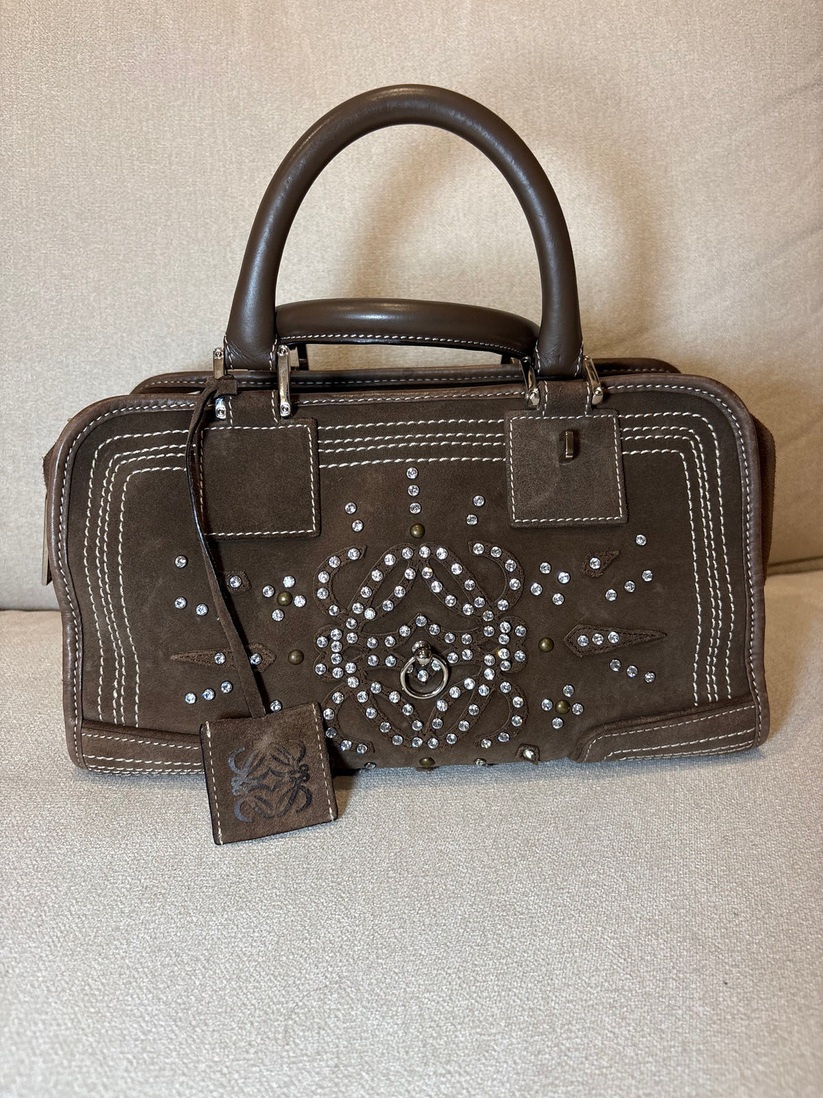 LOEWE Amazona 28