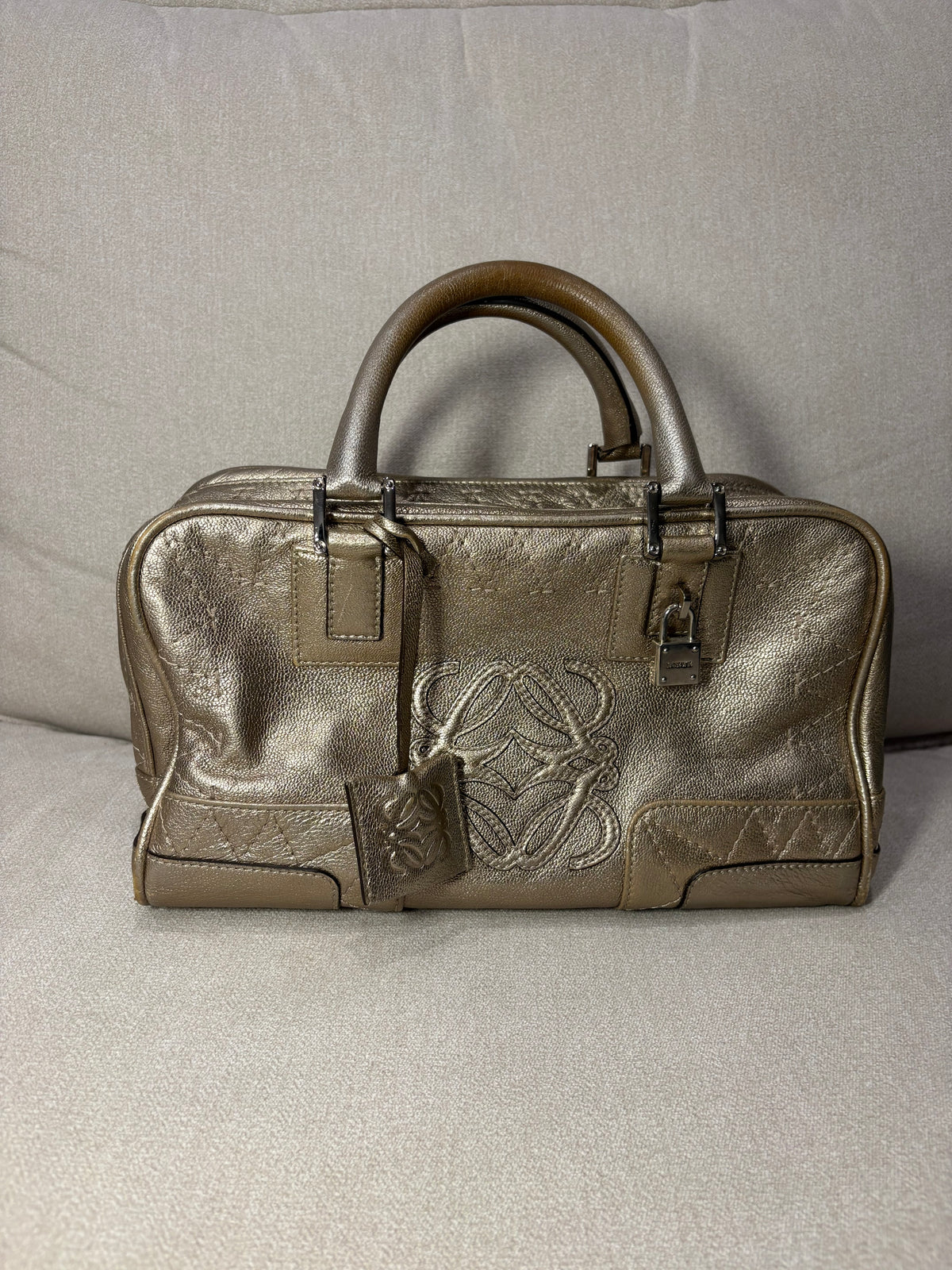 LOEWE Amazona 28