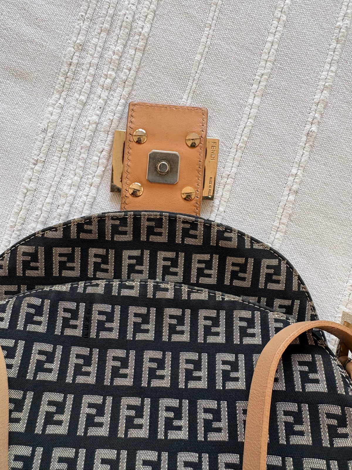 FENDI Baguette