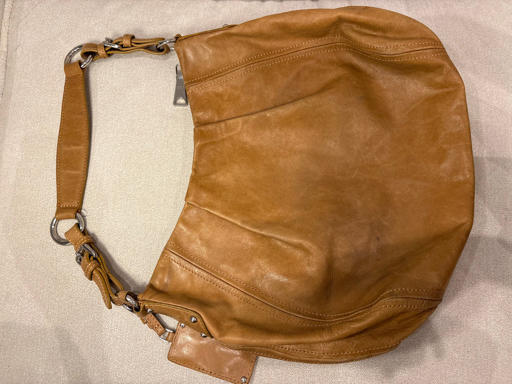 PRADA Hobo