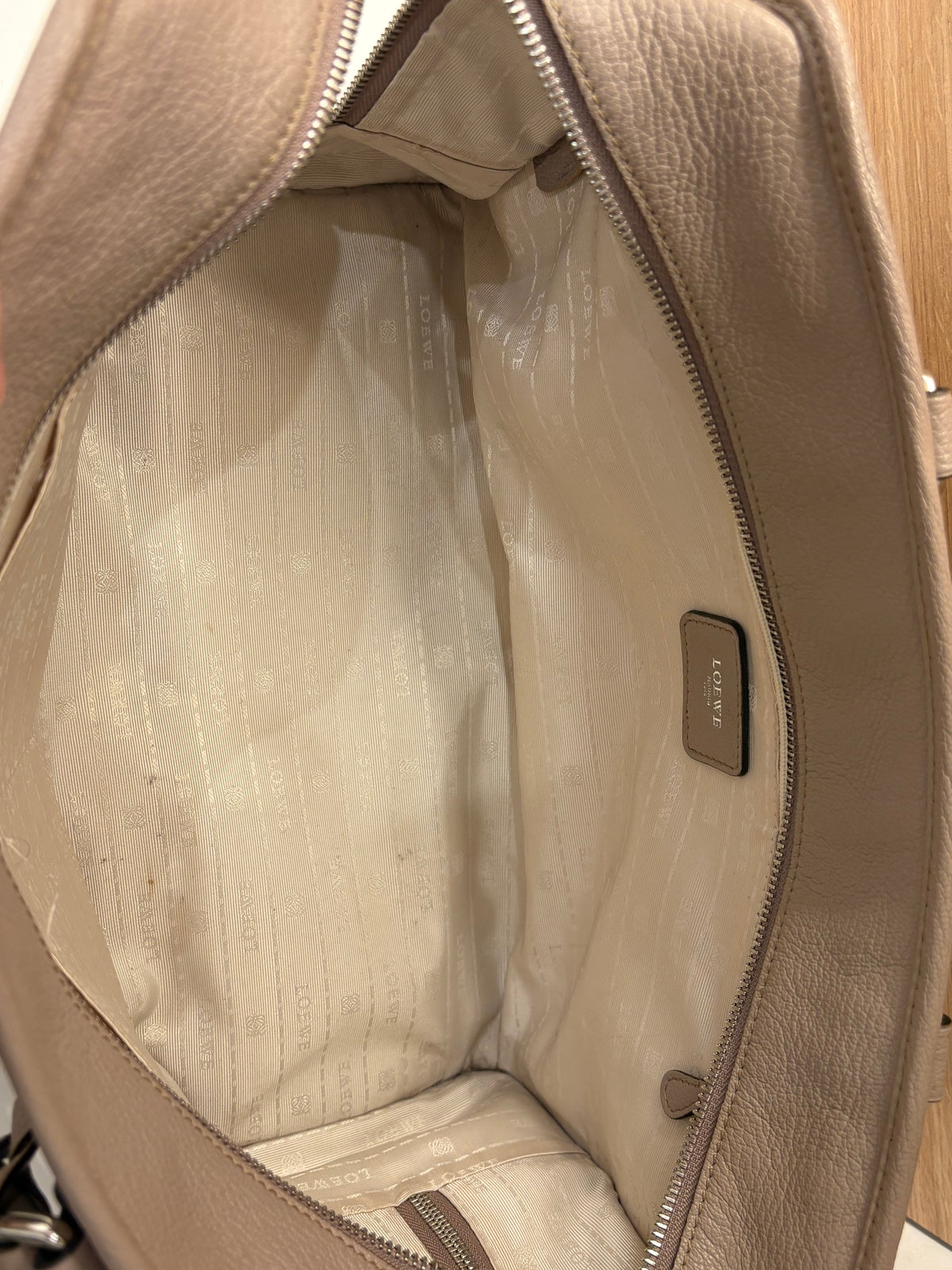 LOEWE Amazona 36