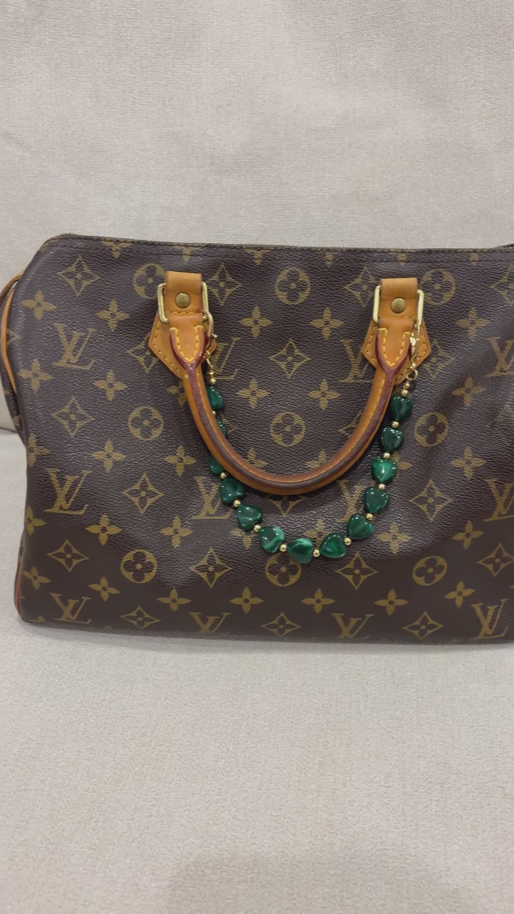LOUIS VUITTON Speedy 30